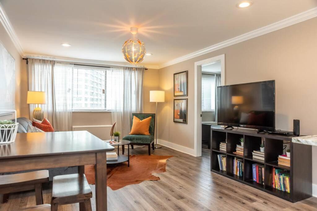 Heart Of Downtown 2Bd 1Free Parking View! Lm1008 Атланта Екстер'єр фото
