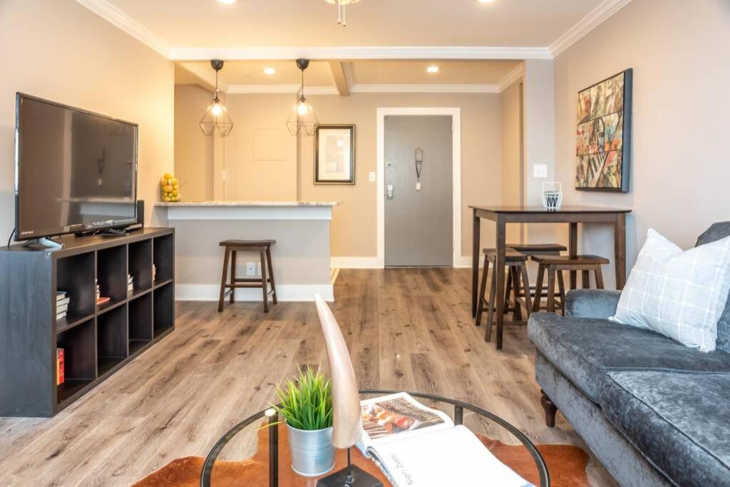 Heart Of Downtown 2Bd 1Free Parking View! Lm1008 Атланта Екстер'єр фото